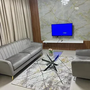  Villa Vacation In Damac Hills 2